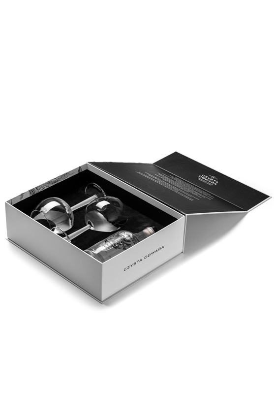 Home pol pm zestaw prezentowy z alkoholem czysta odwaga gin z polskimi botanikami 700 ml 2 kieliszki do ginu w eleganckim pudelku 41 1